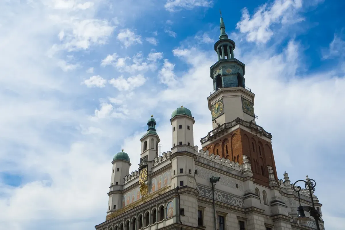 Poznań: Niezwykłe atrakcje turystyczne i uroki miasta